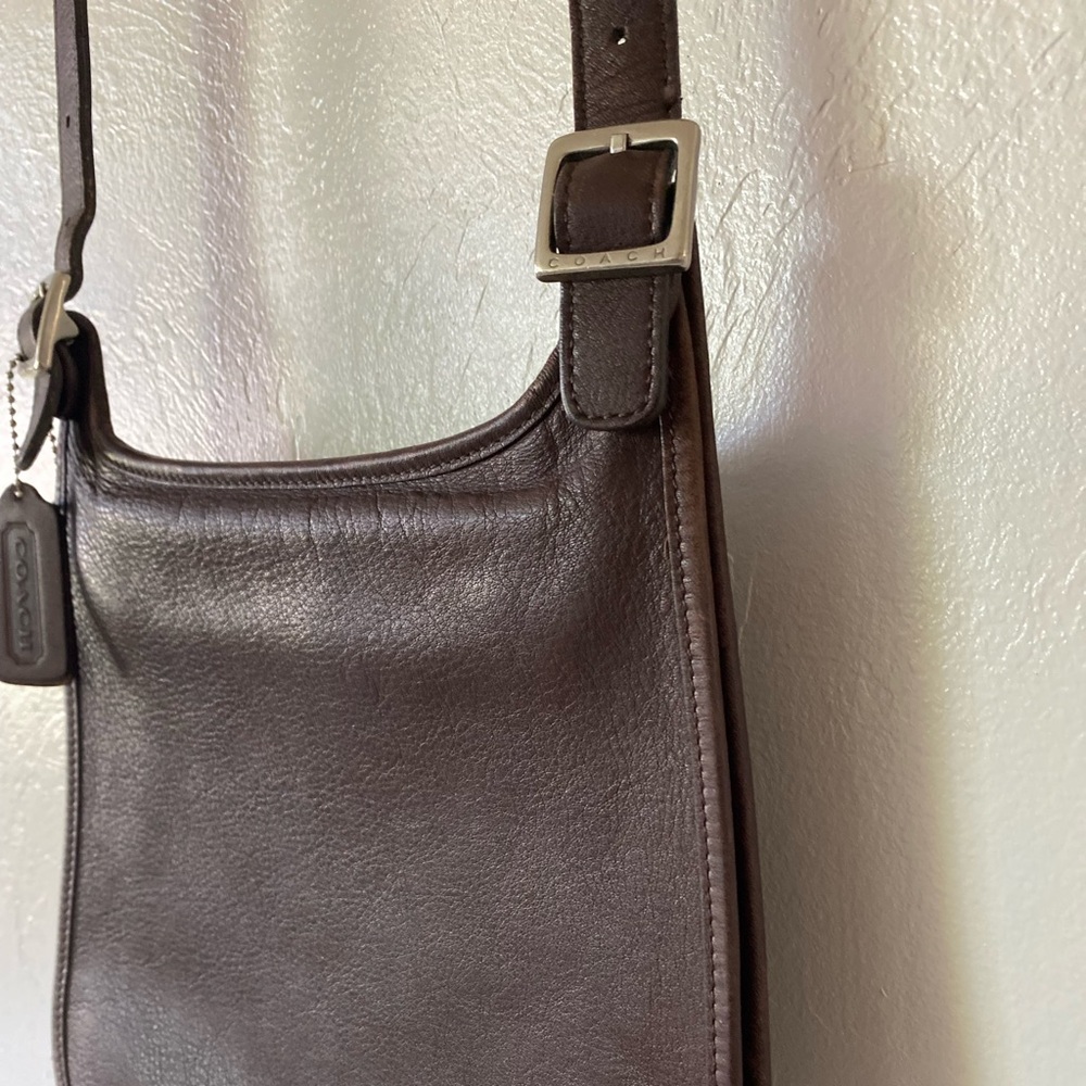 Vintage Coach Brown Leather saddle Bag Flap Crossbody Purse